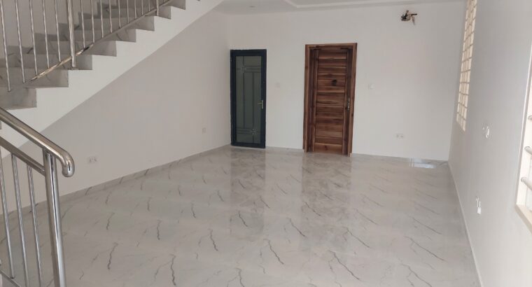 Stylish 2-Bedroom duplex apartment