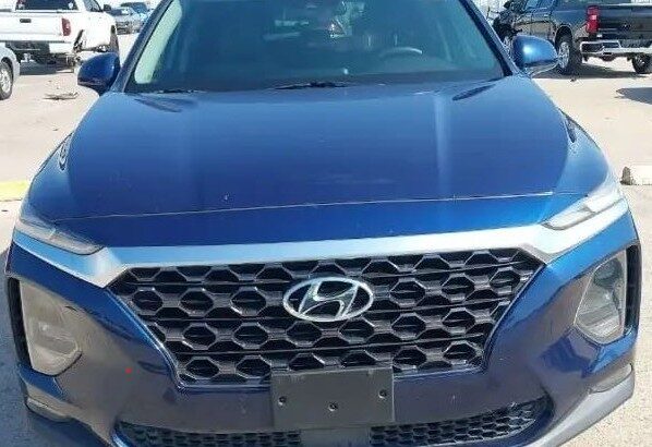 Hyundai Santa Fe SEL 2019